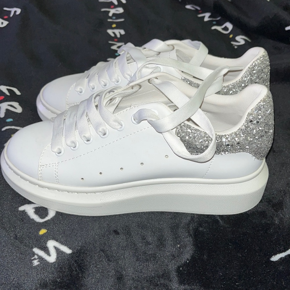 Oversized Sneakers